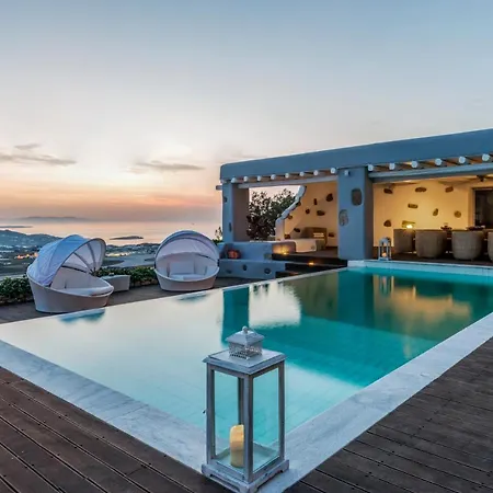 Plintri Sleeps 16 Pool Air Con Wifi Vila