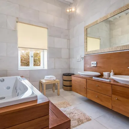 Βίλα Plintri Sleeps 16 Pool Air Con Wifi